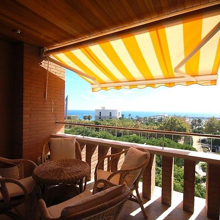 Lets Holidays Apartment Sea Views In Barcelona Szoba fotó