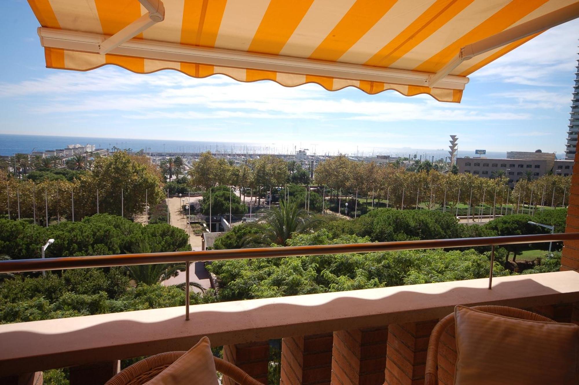 Lets Holidays Apartment Sea Views In Barcelona Kültér fotó